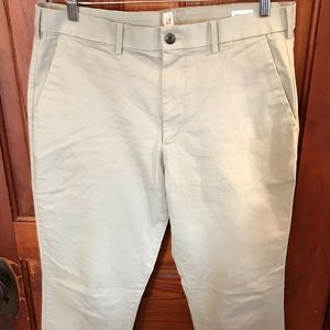 Gap Men’s Slim Fit Chino/Khaki Pants Size 36/32